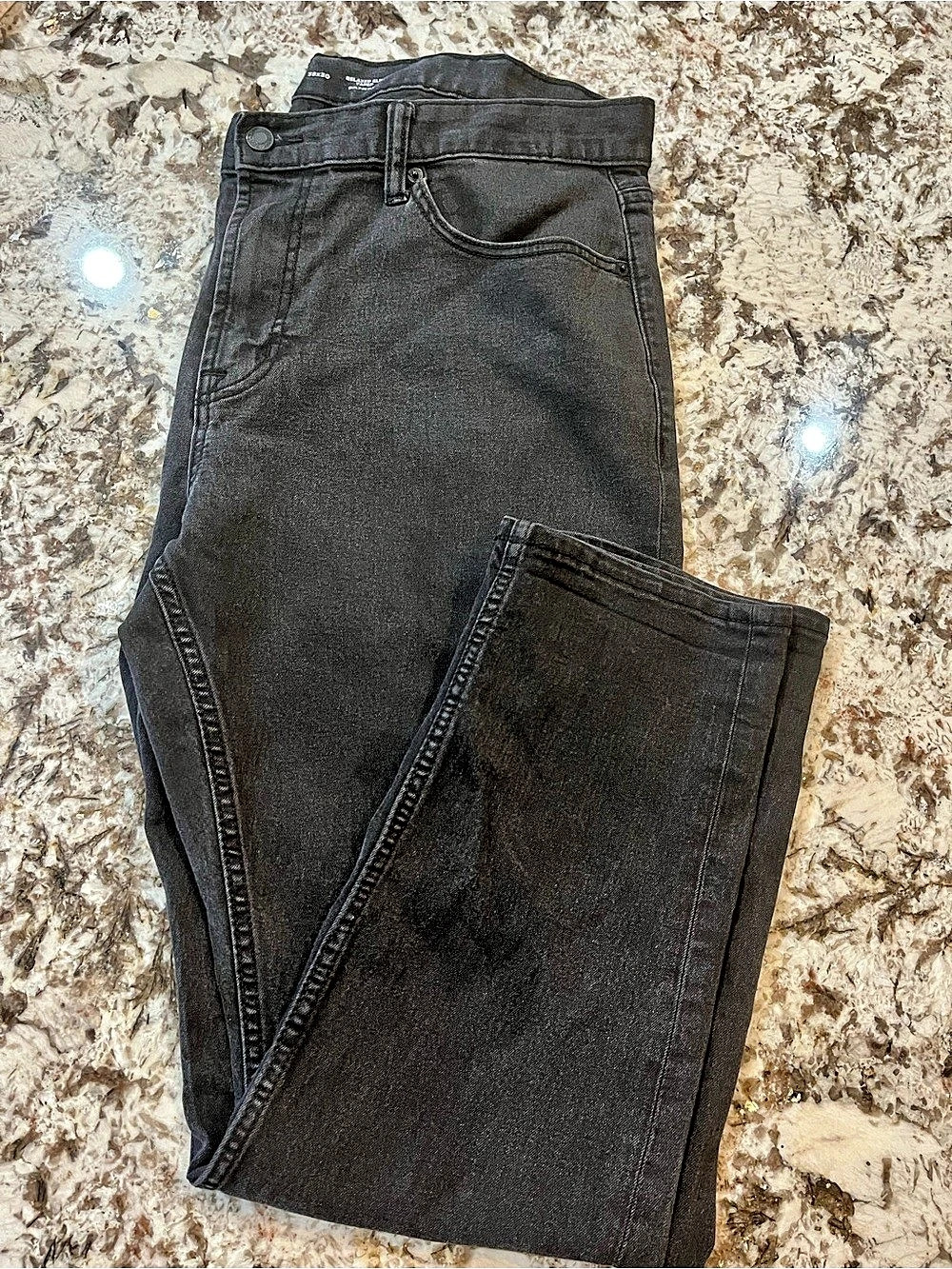 Men Black Relaxed 15Leg Jeans